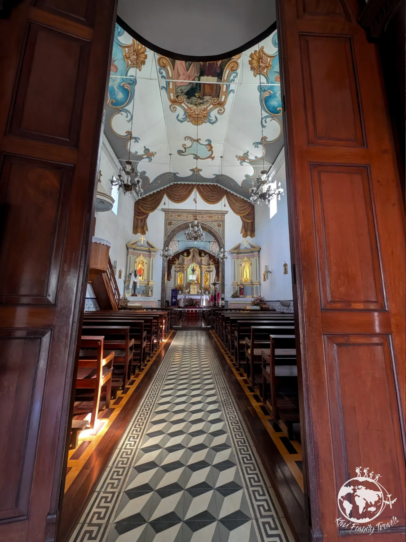 madere-7-jours-itineraire-conseils-incontournables-eglise-interieur