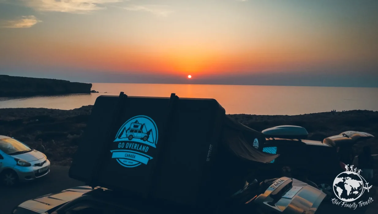 amenagement-4x4-projet-nomade-famille-sunset-minorque