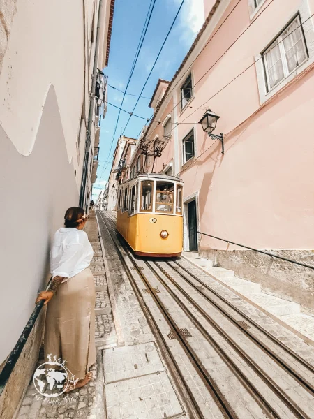 tramway-jaune-lisbonne